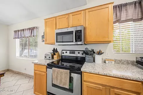 Kitchen - 8833 E Dallas St, Mesa, AZ 85207 photo 2 of 3