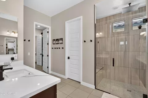 Bath - 10704 E Thatcher Ave, Mesa, AZ 85212 photo 2 of 7