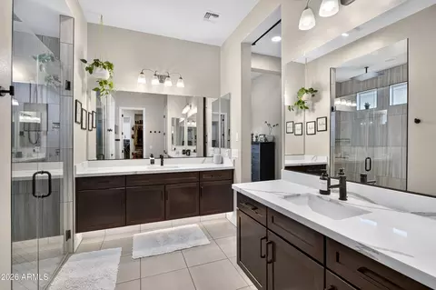 Bath - 10704 E Thatcher Ave, Mesa, AZ 85212 photo 1 of 7