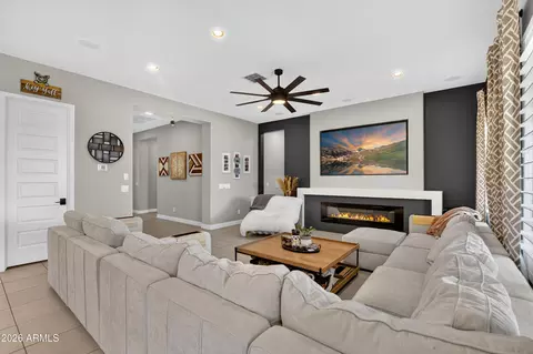 Living - 10704 E Thatcher Ave, Mesa, AZ 85212 photo 2 of 4