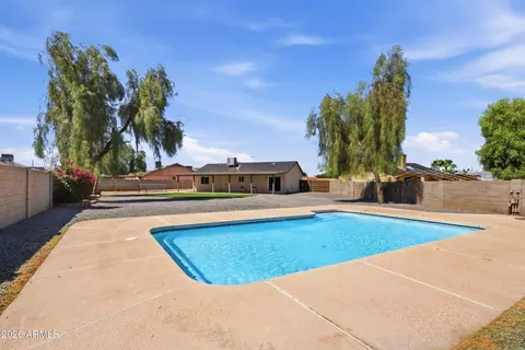 Exterior - 9001 W Berkeley Rd, Phoenix, AZ 85037 photo 5 of 5