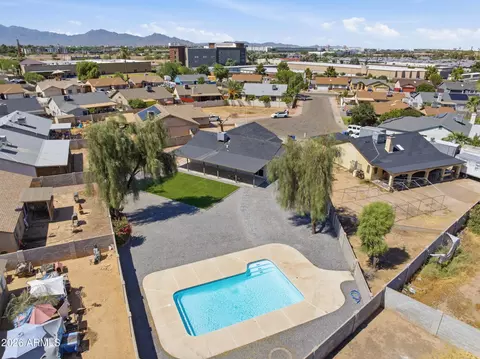 View/Area - 9001 W Berkeley Rd, Phoenix, AZ 85037 photo 3 of 4