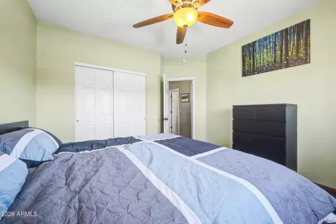 Bedroom - 4113 E Glenhaven Dr, Phoenix, AZ 85048 photo 4 of 4