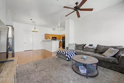 Living - 2150 E Bell Rd #1089, Phoenix, AZ 85022 photo 2 of 3