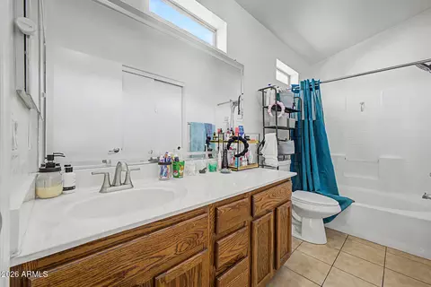 Bath - 2150 E Bell Rd #1089, Phoenix, AZ 85022 photo 1 of 2