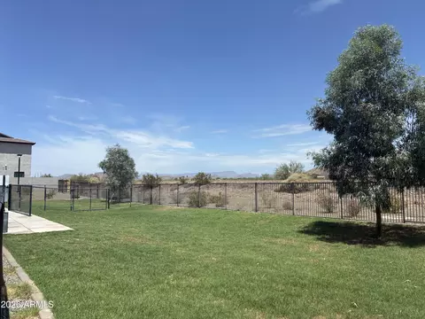 Exterior - 28033 N 28th Ave, Phoenix, AZ 85085 photo 5 of 6