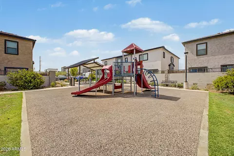 Exterior - 28033 N 28th Ave, Phoenix, AZ 85085 photo 4 of 6