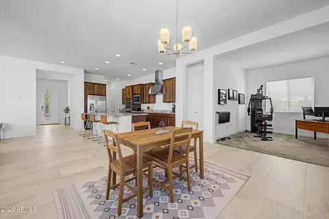 Dining - 1122 E Monte Way, Phoenix, AZ 85042 photo 1 of 2
