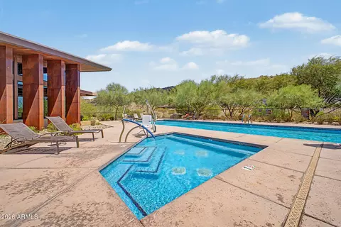 Exterior - 1122 E Monte Way, Phoenix, AZ 85042 photo 4 of 7