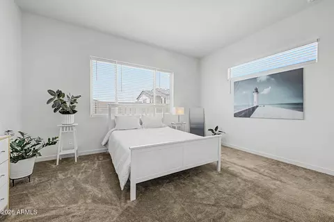 Bedroom - 1122 E Monte Way, Phoenix, AZ 85042 photo 2 of 7