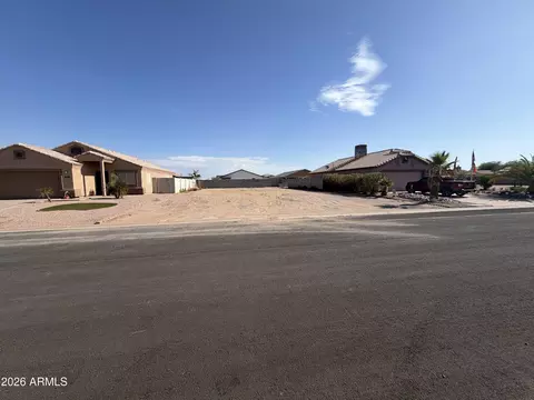 8700 W Tinajas Dr #938, Arizona City, AZ 85123