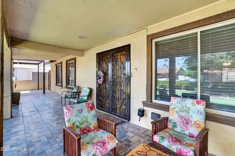 Exterior - 4832 N 63rd Dr, Phoenix, AZ 85033 photo 4 of 14