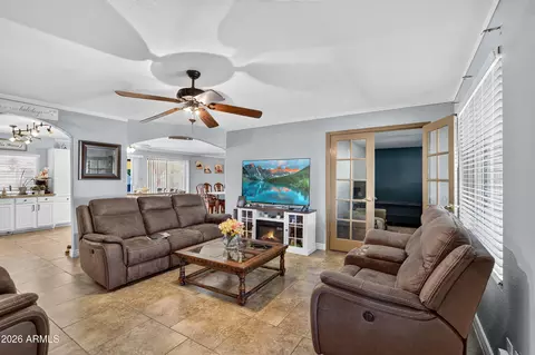 Living - 4832 N 63rd Dr, Phoenix, AZ 85033 photo 1 of 3