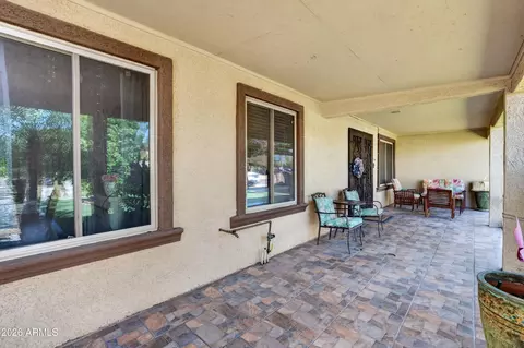Exterior - 4832 N 63rd Dr, Phoenix, AZ 85033 photo 3 of 14