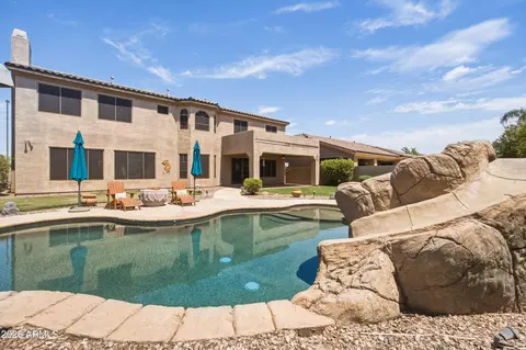 Exterior - 4615 E Carriage Ct, Gilbert, AZ 85297 photo 14 of 17