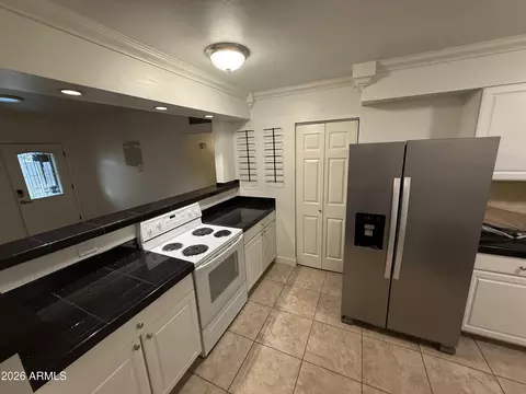 Kitchen - 3907 E Devonshire Ave, Phoenix, AZ 85018 photo 2 of 2