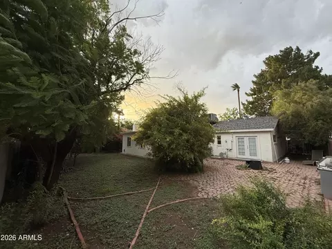 Exterior - 3907 E Devonshire Ave, Phoenix, AZ 85018 photo 4 of 5