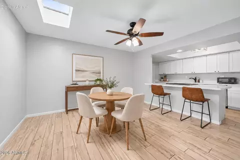 Dining - 4750 N 20th Ave, Phoenix, AZ 85015 photo 3 of 4