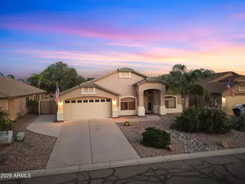 935 W Gascon Rd, San Tan Valley, AZ 85143