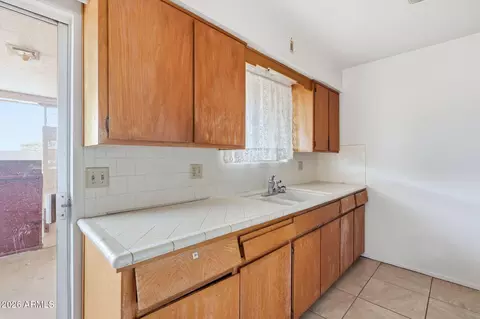 Kitchen - 6035 E Covina Rd, Mesa, AZ 85205 photo 6 of 7