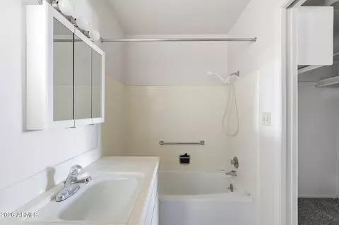 Bath - 6035 E Covina Rd, Mesa, AZ 85205 photo 1 of 2