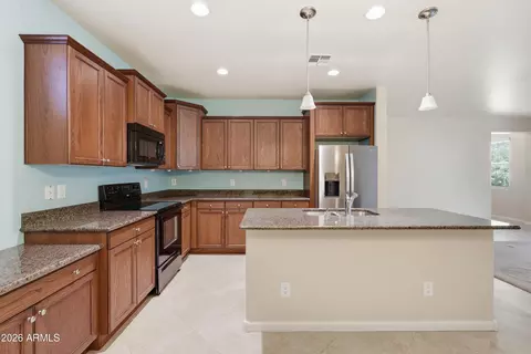 Kitchen - 3481 E Orchid Ln, Gilbert, AZ 85296 photo 3 of 3