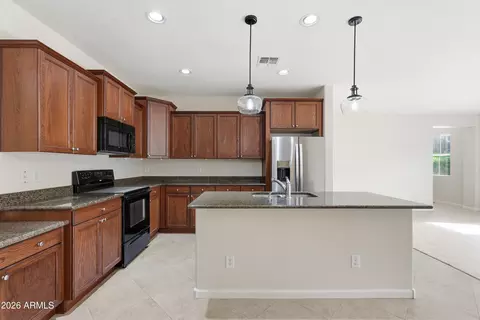 Kitchen - 3481 E Orchid Ln, Gilbert, AZ 85296 photo 3 of 3