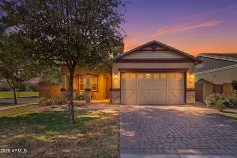 Exterior - 3020 E Pinto Dr, Gilbert, AZ 85296 photo 11 of 12
