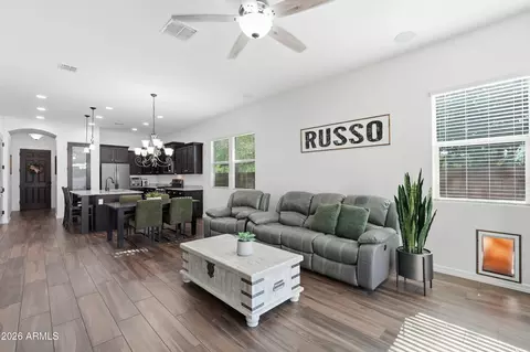 Entry Way - 3020 E Pinto Dr, Gilbert, AZ 85296 photo 2 of 3