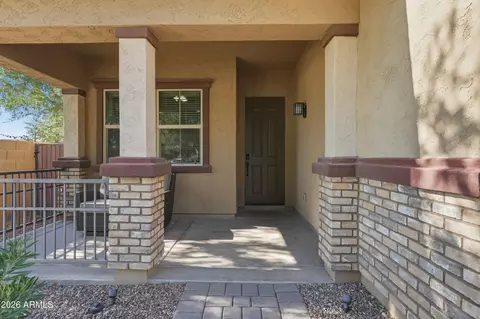 Exterior - 3020 E Pinto Dr, Gilbert, AZ 85296 photo 2 of 12