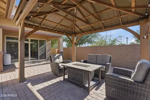 Exterior - 3020 E Pinto Dr, Gilbert, AZ 85296 photo 7 of 12