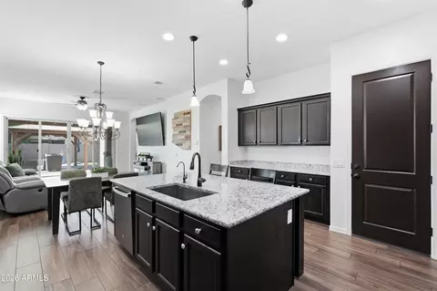 Kitchen - 3020 E Pinto Dr, Gilbert, AZ 85296 photo 5 of 5