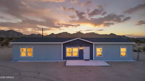 55 N Warren Rd, Maricopa, AZ 85139