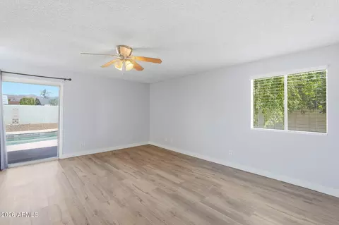 Living - 12118 S Ki Rd, Phoenix, AZ 85044 photo 8 of 8