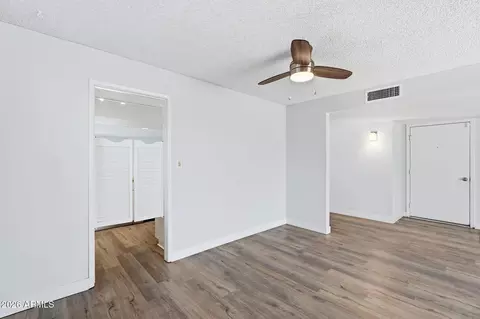 Living - 12118 S Ki Rd, Phoenix, AZ 85044 photo 7 of 8