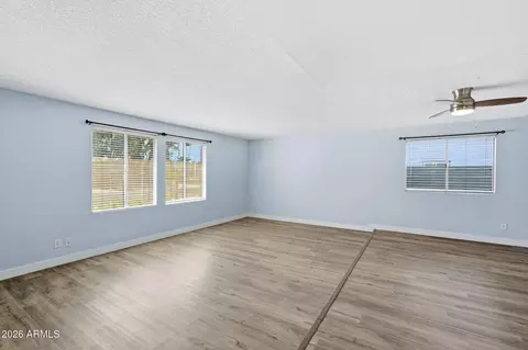 Living - 12118 S Ki Rd, Phoenix, AZ 85044 photo 1 of 8