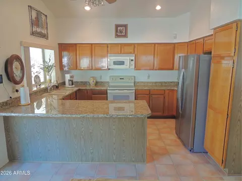 Kitchen - 4350 E Badger Way, Phoenix, AZ 85044 photo 3 of 3