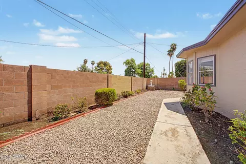 Exterior - 212 E Minton Dr, Tempe, AZ 85282 photo 6 of 6