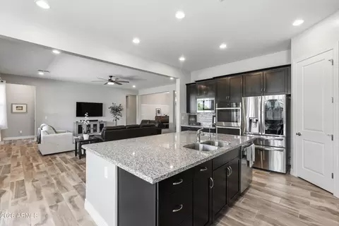 Kitchen - 3646 E Pinto Dr, Gilbert, AZ 85296 photo 5 of 5