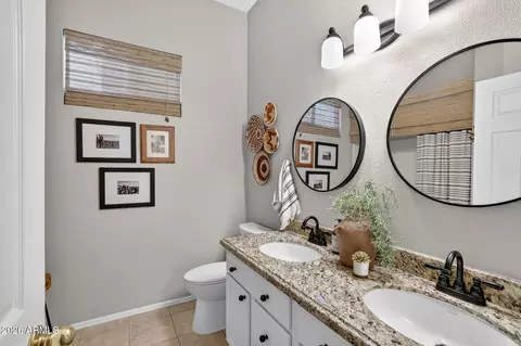 Bath - 2242 E Victor Rd, Gilbert, AZ 85296 photo 5 of 7