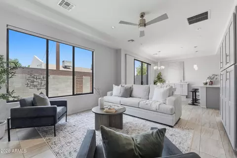 Living - 2740 E Roma Ave, Phoenix, AZ 85016 photo 2 of 4