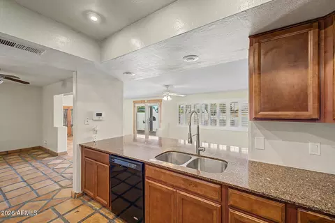 Kitchen - 2075 E Cairo Dr, Tempe, AZ 85282 photo 4 of 4