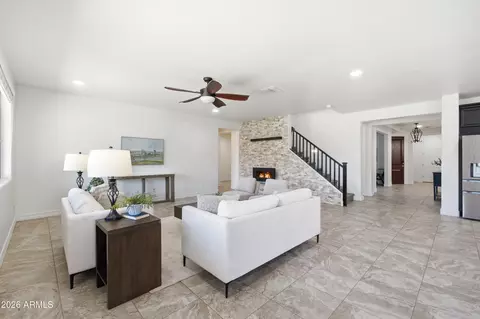 Living - 3889 E Chestnut Ln, Gilbert, AZ 85298 photo 1 of 7