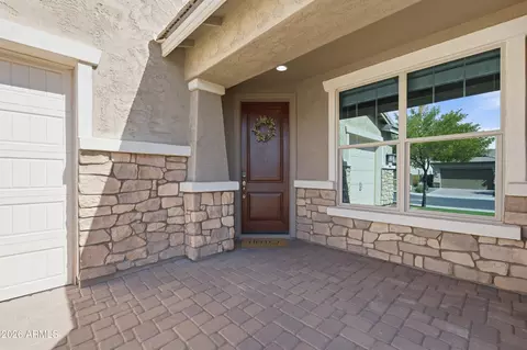 Exterior - 3889 E Chestnut Ln, Gilbert, AZ 85298 photo 4 of 21