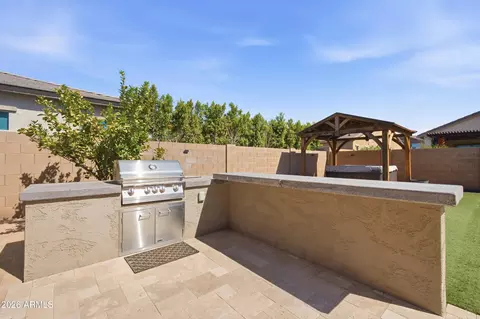 Exterior - 3889 E Chestnut Ln, Gilbert, AZ 85298 photo 8 of 21