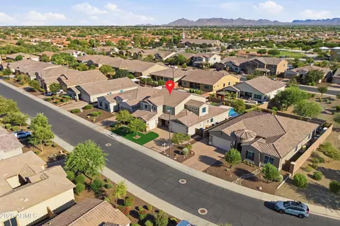 View/Area - 3889 E Chestnut Ln, Gilbert, AZ 85298 photo 1 of 27