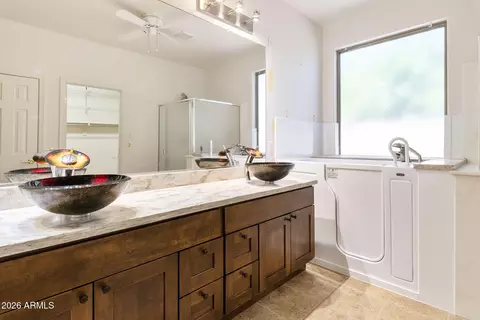 Bath - 319 E Hillside St, Mesa, AZ 85201 photo 1 of 1