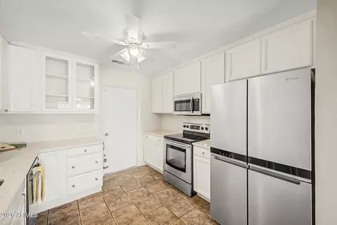 Kitchen - 2073 E Cairo Dr, Tempe, AZ 85282 photo 3 of 4