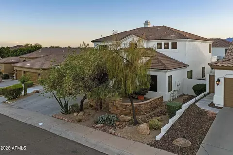 Exterior - 15426 S 4th Ave, Phoenix, AZ 85045 photo 2 of 13