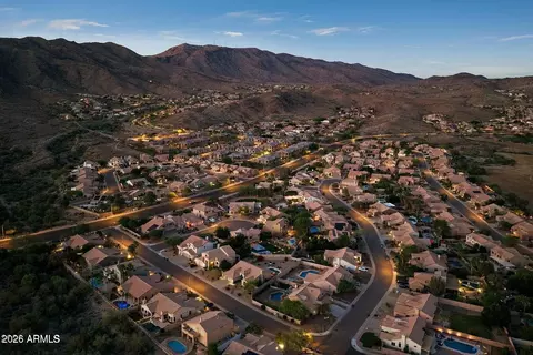 View/Area - 15426 S 4th Ave, Phoenix, AZ 85045 photo 9 of 11